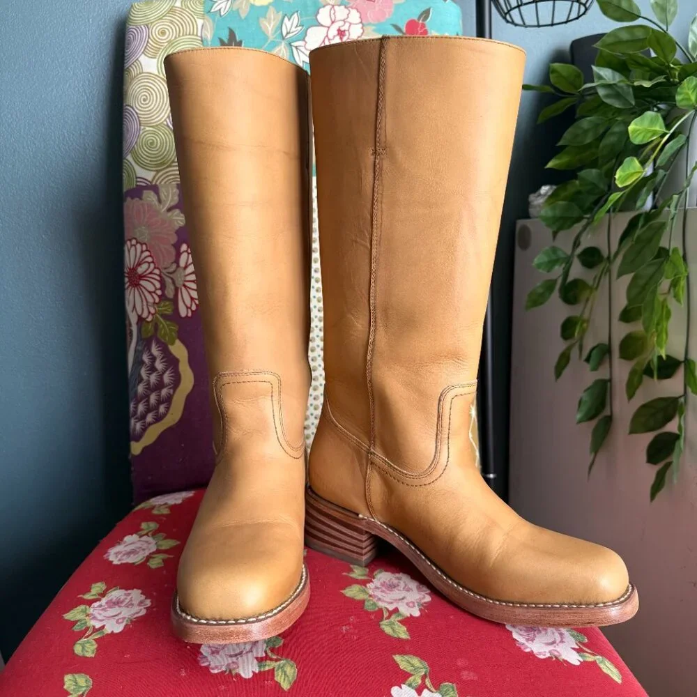 Frye Campus 14L Wide Calf - Banana - Picture 9 of 9